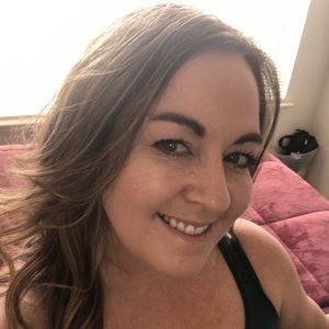 Meet your Posher, Holly